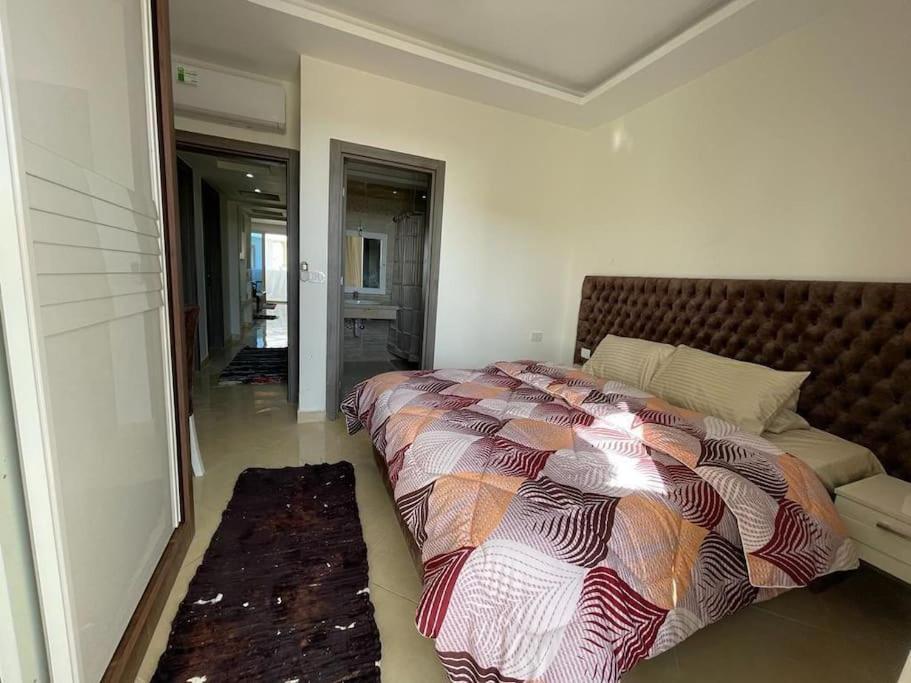 3-Bedroom Apartment On The Third Floor With 3 Balconies And Lovely Pool View, Street View And Free Beach Access In Sharm Hills Resort Bagian luar foto